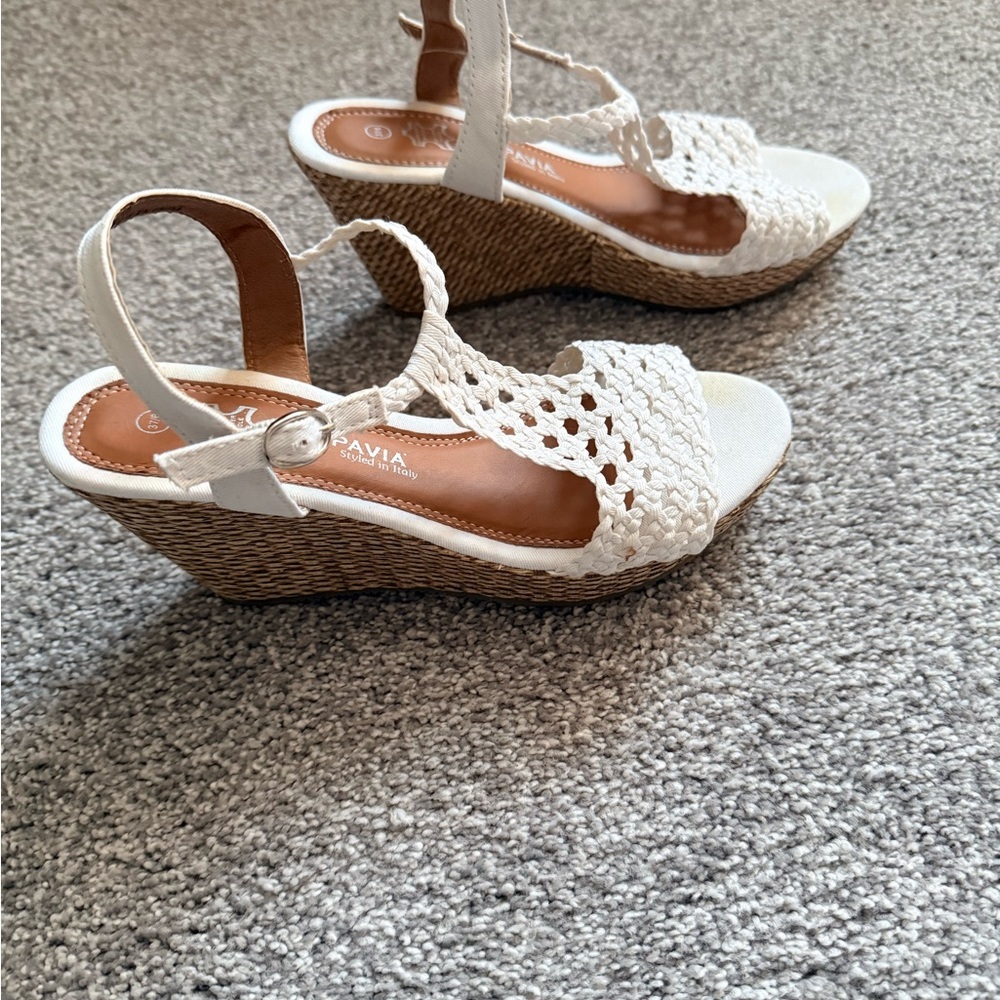Women's Cream/White Woven Wedges - Picture 5 of 10